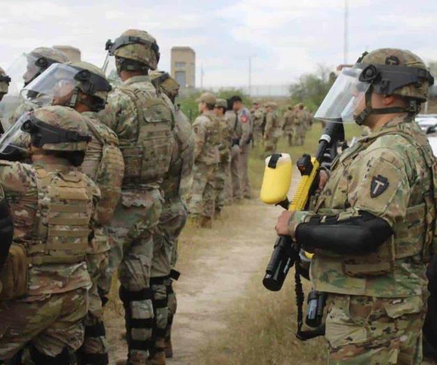 Combaten tráfico de drogas, armas, y migrantes: Operativo militar en frontera