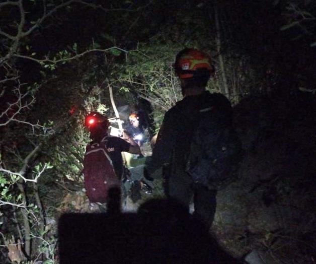 Rescatan a 2 senderistas  en Cerro de la Silla