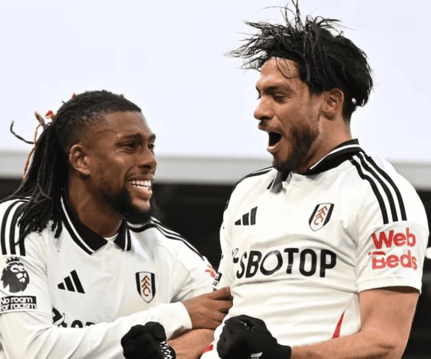 Raúl Jiménez cerca de entrar al top 5 de los goleadores latinos