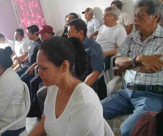 Se reúnen morenistas Se reúnen morenistas