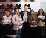 Entrega Claudia Sheinbaum tarjetas de Pensión Mujeres Bienestar en Puebla