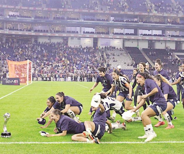 Todas contra Rayadas