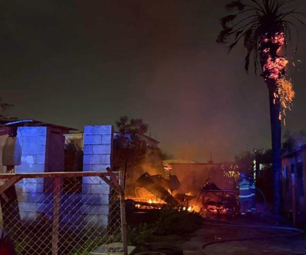 Ocurre tragedia en la madrugada: Consume siniestro casa con inquilino