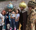 Los Reyes Magos en Casa Cencalli; horas antes de repartir juguetes