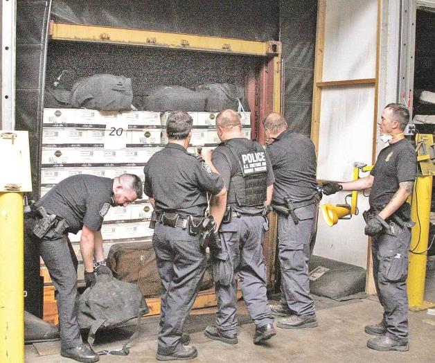 Decomisan artículos parecidos a granadas Decomisan artículos parecidos a granadas