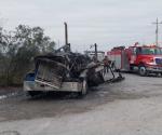 Acaba fuego con tr&aacute;iler en Reynosa