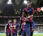 Barcelona humilla al Real Madrid y se lleva la Supercopa