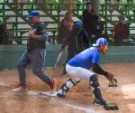 En la Liga Burocrática de Softbol ¡A uno de la final!