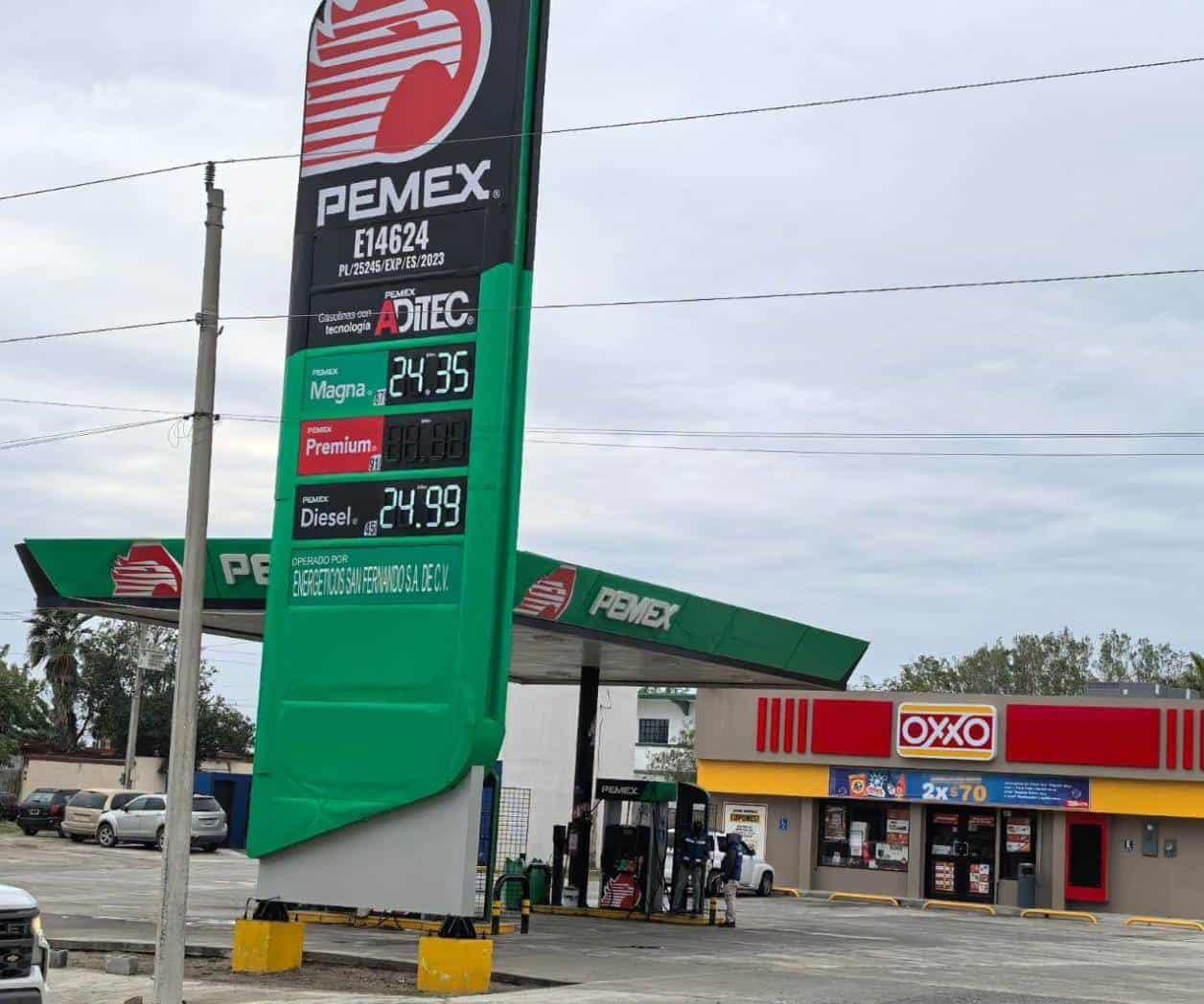 Mantiene aumento precio de gasolina