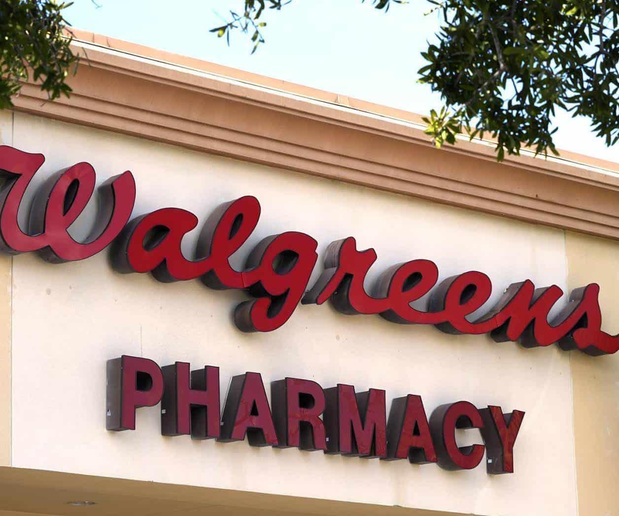 Acusa EU a Walgreens de dispensar recetas Ilegales