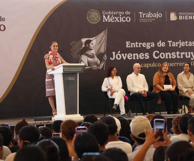 Invitan a jóvenes a amar a la patria