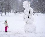 Emiten advertencia de tormenta invernal en EU para 70 millones por nevadas y ola de frío ártico