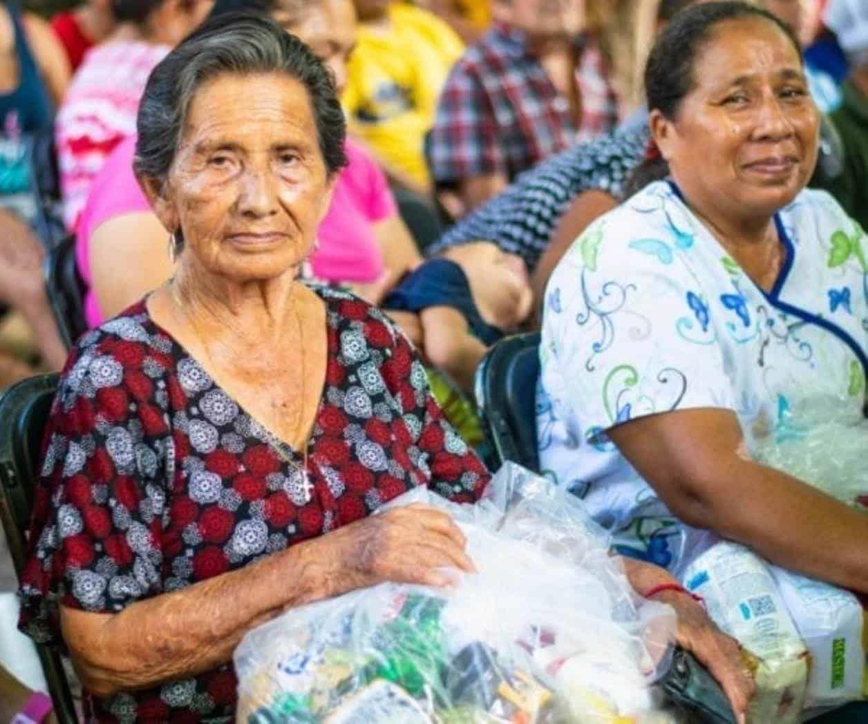 Permanecen familias en espera de apoyo estatal en Reynosa