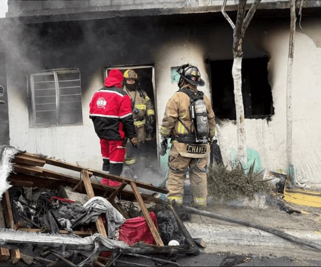 Muere una persona y 3 se intoxican por incendio en vivienda