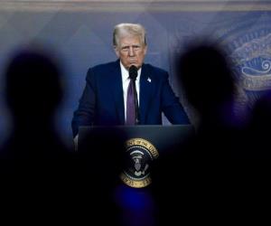 Trump en Davos: 'Inviertan en EU o enfrentarán aranceles'