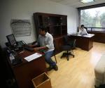 Millenials y Generación X dejarían su empleo si perciben malos jefes