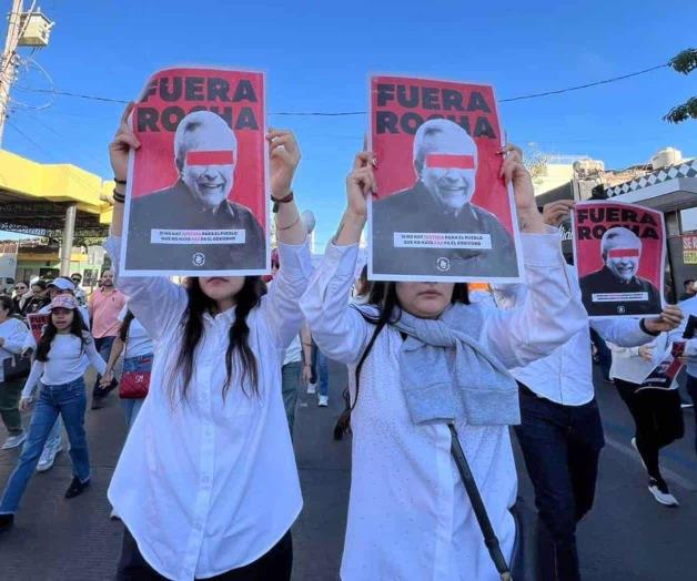 Exigen paz y la salida de Rocha