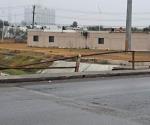Urgen reparar el barandal de puente en dren Reynosa