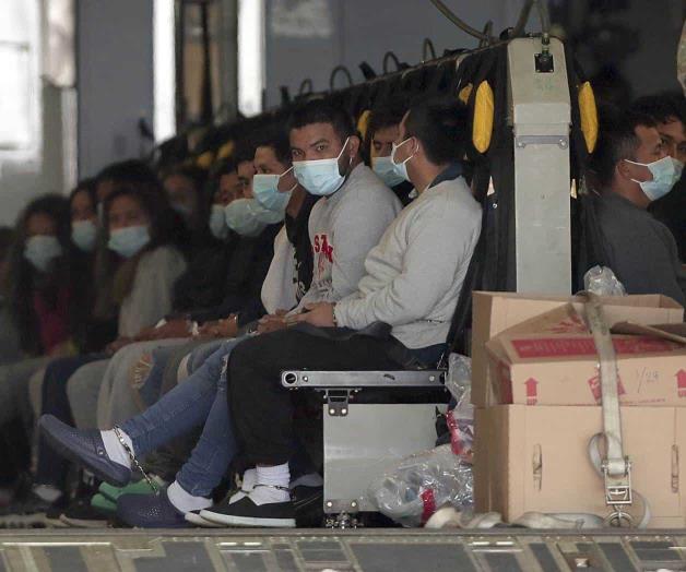 Fuerza aérea de EU va a Guatemala: Vuelo con deportados evita espacio mexicano Fuerza aérea de EU va a Guatemala: Vuelo con deportados evita espacio mexicano