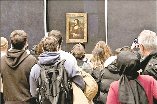 Louvre se moderniza