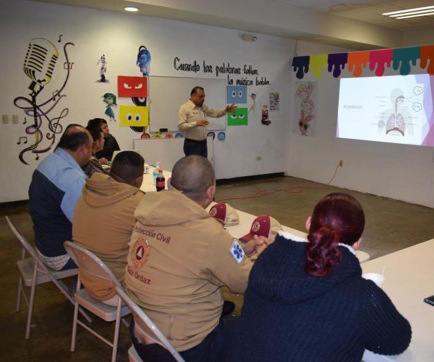 Capacitan a los elementos de Bomberos y PC en Díaz Ordaz Capacitan a los elementos de Bomberos y PC en Díaz Ordaz