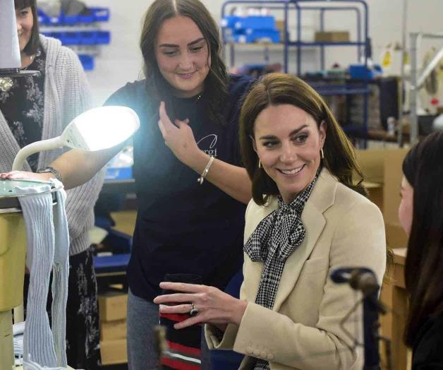 Reducirá promoción  de su vestuario