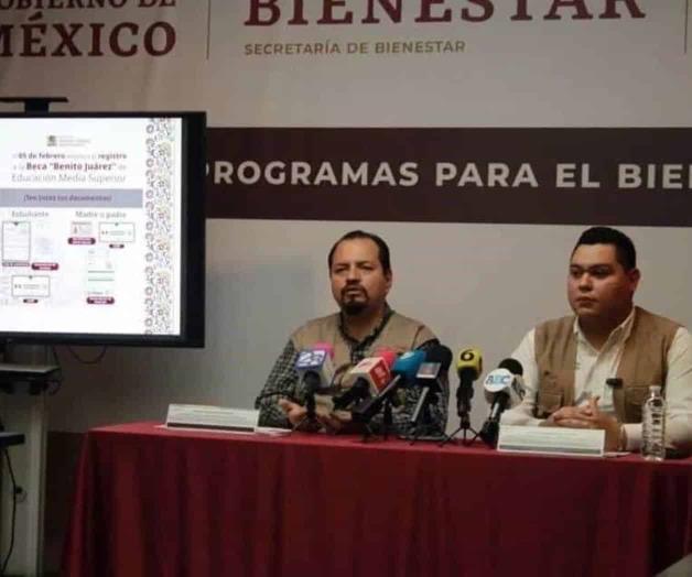 Anuncian registro de becas; alertan por páginas falsas