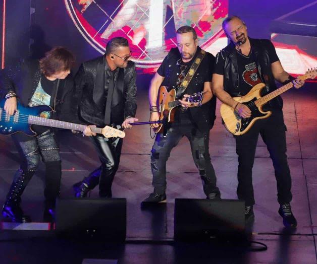 Descarta el grupo Elefante reencuentro con Reyli Barba Descarta el grupo Elefante reencuentro con Reyli Barba