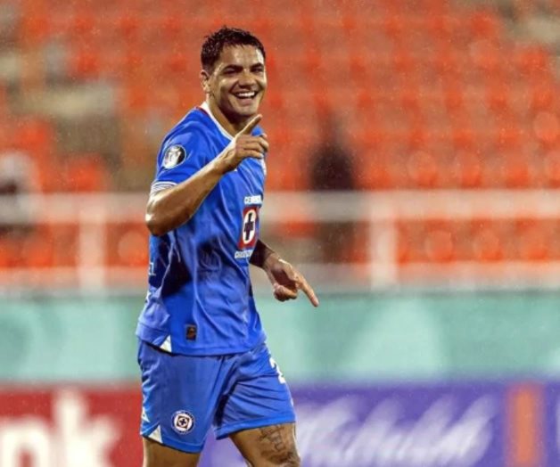 Cruz Azul vence con apuros al Real Hope en la Concachampions Cruz Azul vence con apuros al Real Hope en la Concachampions