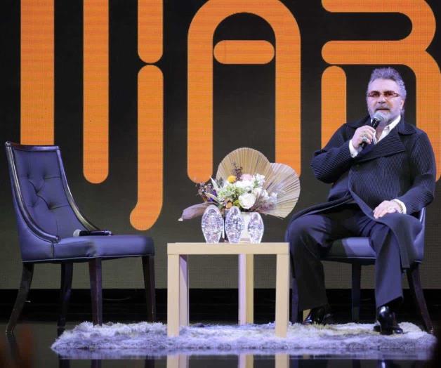 Mañana llega a los 67 años: Disfruta su música