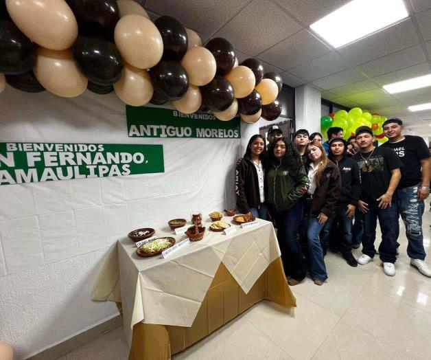 De la Universidad Tecnológica de nuevo laredo: Festejan estudiantes orgullo tamaulipeco