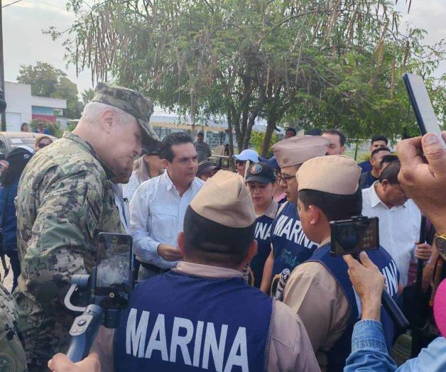 Participa personal de bienestar social: Marina y Ejército  realizan jornada  de limpieza