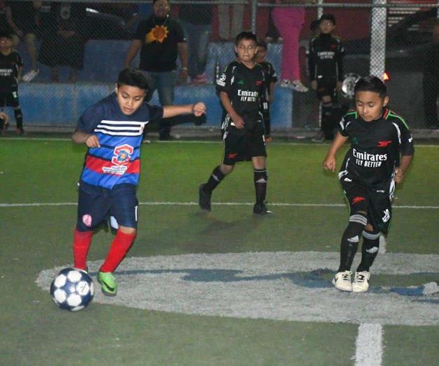 Obtienen campeonato del Torneo de Barrios