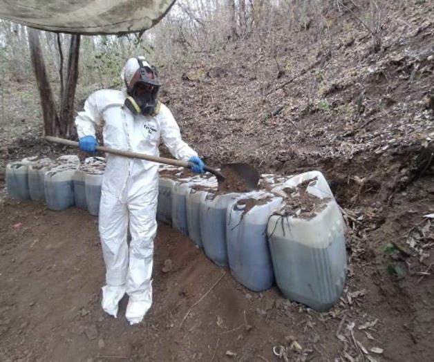 Aseguran en Sinaloa 215 mdp en sustancias qu&iacute;micas y un condensador