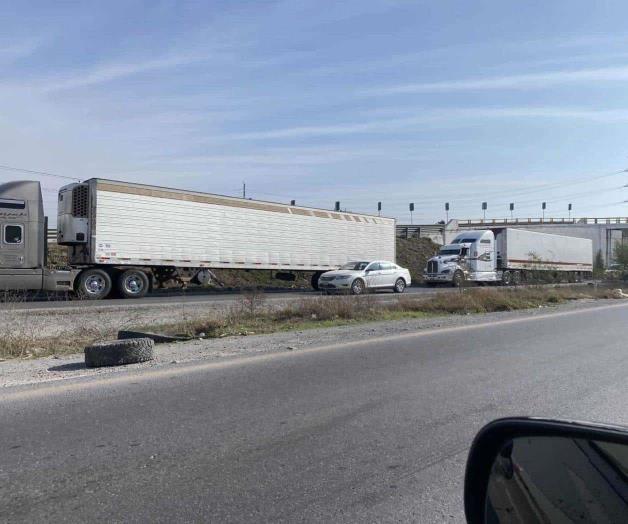 Filas kilométricas en zona de nuevo progreso: Saturan camiones la Matamoros-Reynosa Filas kilométricas en zona de nuevo progreso: Saturan camiones la Matamoros-Reynosa