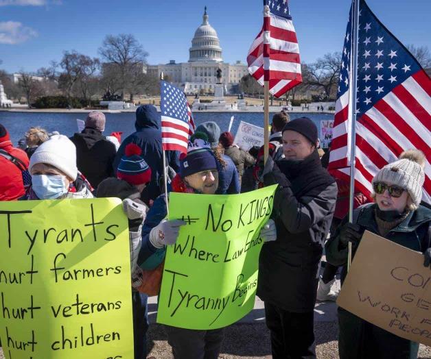 Protestan por políticas de Trump y su asesor Elon Musk: Se manifiestan en apoyo a trabajadores federales