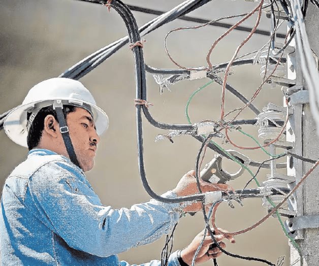 Reparan suministro eléctrico de 39 escuelas públicas de Sinaloa Reparan suministro eléctrico de 39 escuelas públicas de Sinaloa