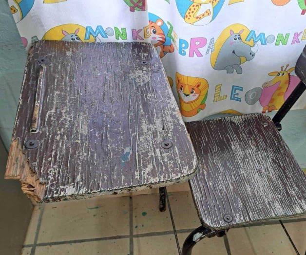 Demandan bancos para alumnos de Escuela Primaria Club 20-30 Demandan bancos para alumnos de Escuela Primaria Club 20-30