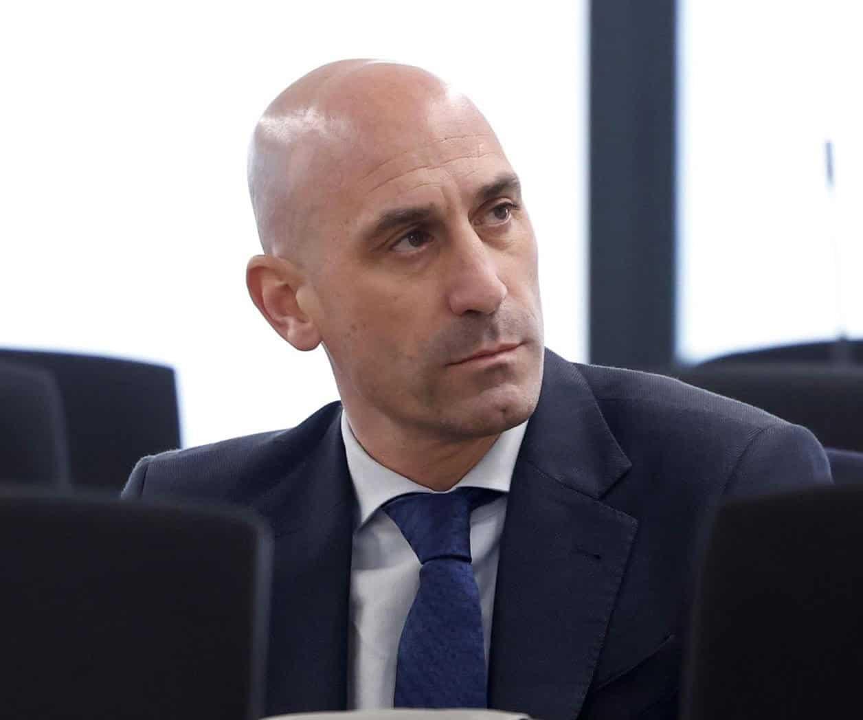 Luis Rubiales, culpable de agresión sexual y multado por beso a Jenni Hermoso