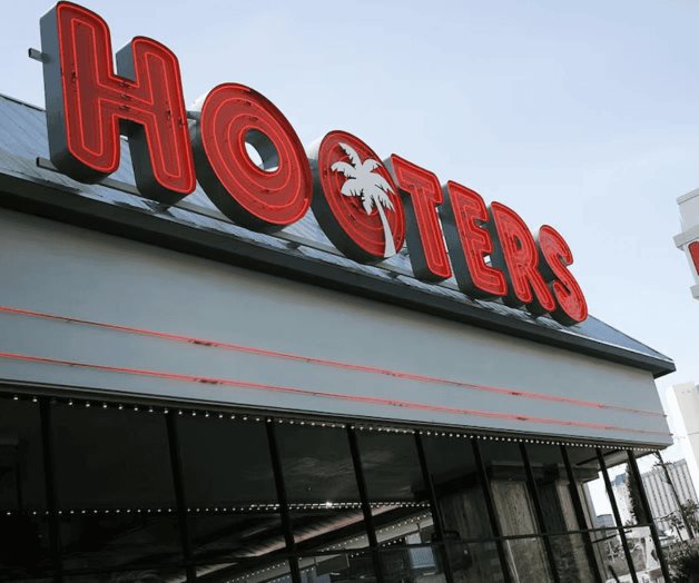 Posible quiebra de Hooters EU no afecta sucursales en México Posible quiebra de Hooters EU no afecta sucursales en México