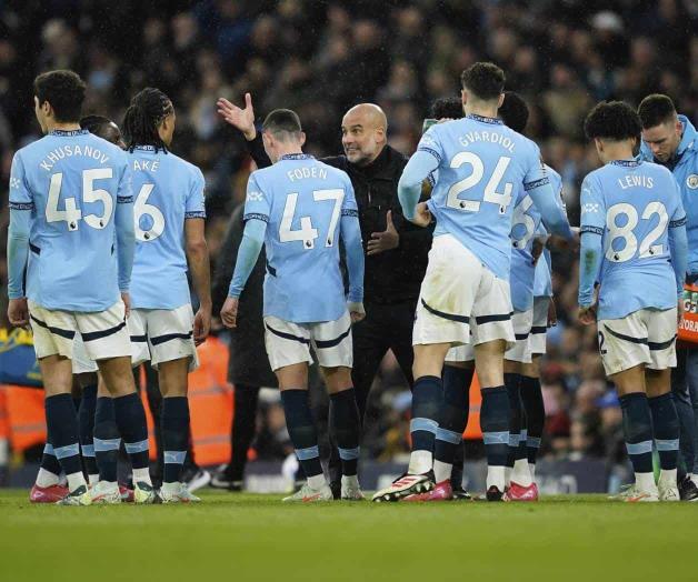 Liverpool amplía ventaja en la cima de la Liga Premier tras victoria de 2-0 ante Man City Liverpool amplía ventaja en la cima de la Liga Premier tras victoria de 2-0 ante Man City