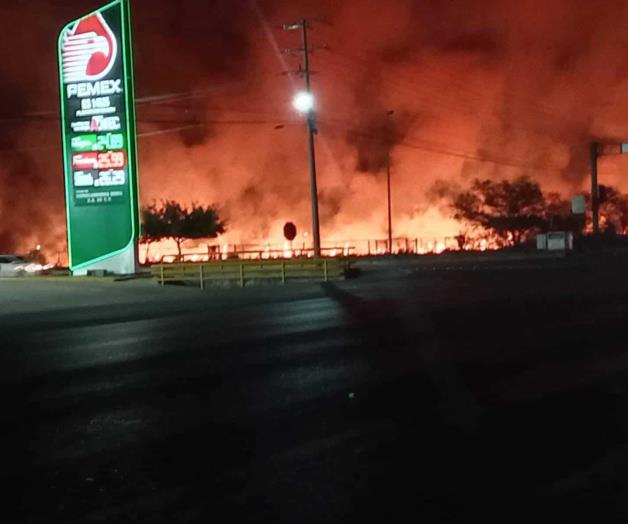 Intenso incendio en Ciudad Victoria moviliza a cuerpos de emergencia