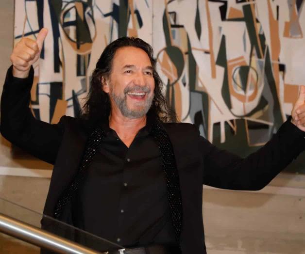 Marco Antonio Solís sorprende a sus fanáticos con baile de rap