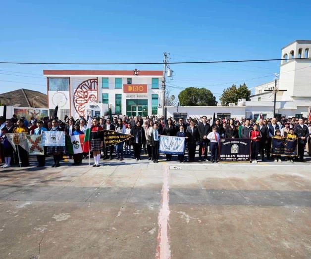 Participan escuelas en día de la Bandera Participan escuelas en día de la Bandera