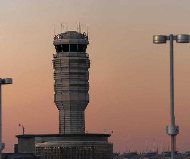 Vuelo de American Airlines interrumpe aterrizaje para evitar choque en aeropuerto de Washington Vuelo de American Airlines interrumpe aterrizaje para evitar choque en aeropuerto de Washington