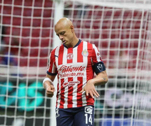 Dura derrota de las Chivas ante el Atlético de San Luis en la Liga MX Dura derrota de las Chivas ante el Atlético de San Luis en la Liga MX