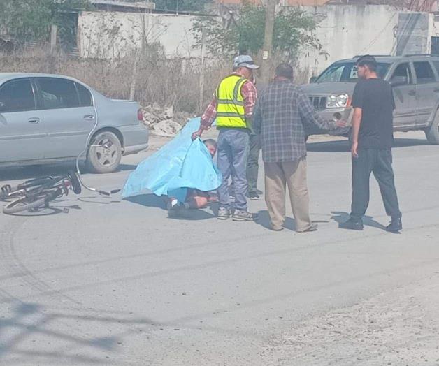 Deja placa en choque Deja placa en choque