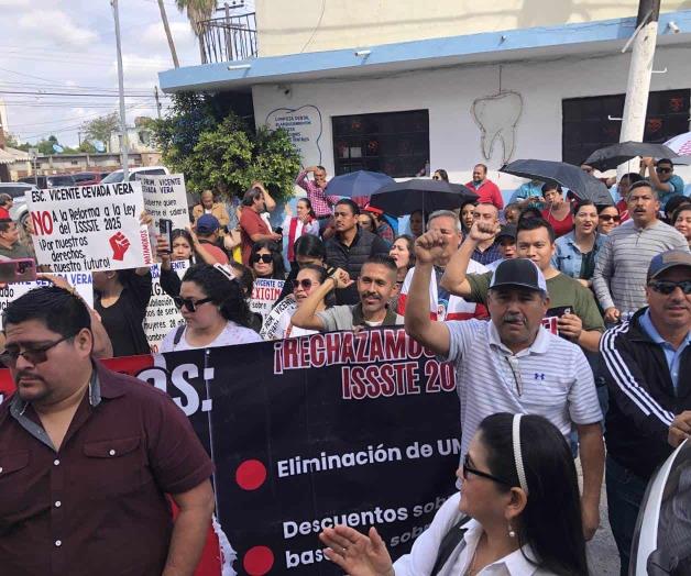 Protestan maestros Protestan maestros