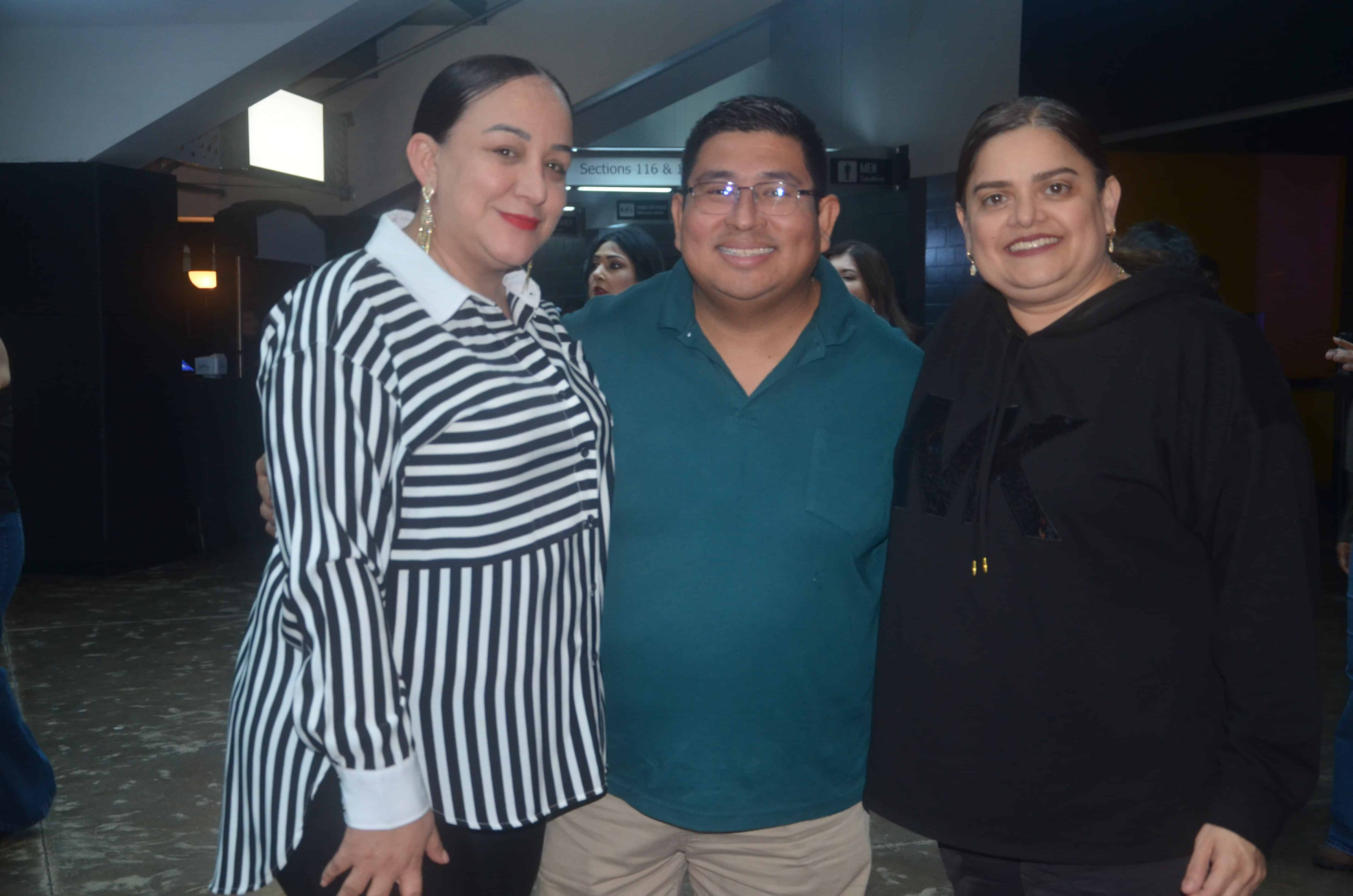 Lily Velázquez, Domingo Salais y Patricia Amador