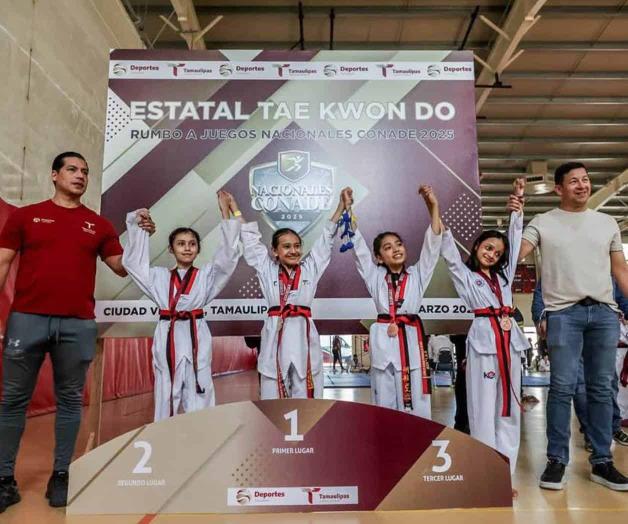 Taekwondoínes en acción Taekwondoínes en acción